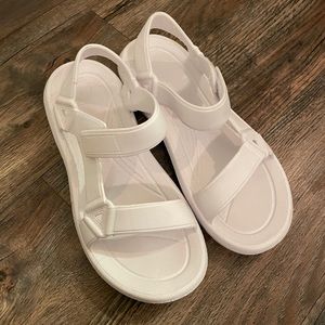 Time & Tru White Velcro Rubber Sandals - size 10